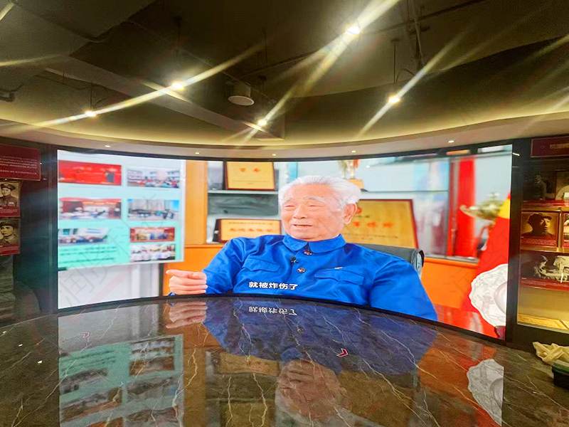 中国人民室内高清P1.5全彩LED显示屏